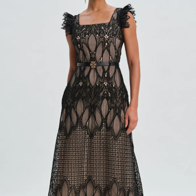 PETALS EMBROIDERY MAXI DRESS
