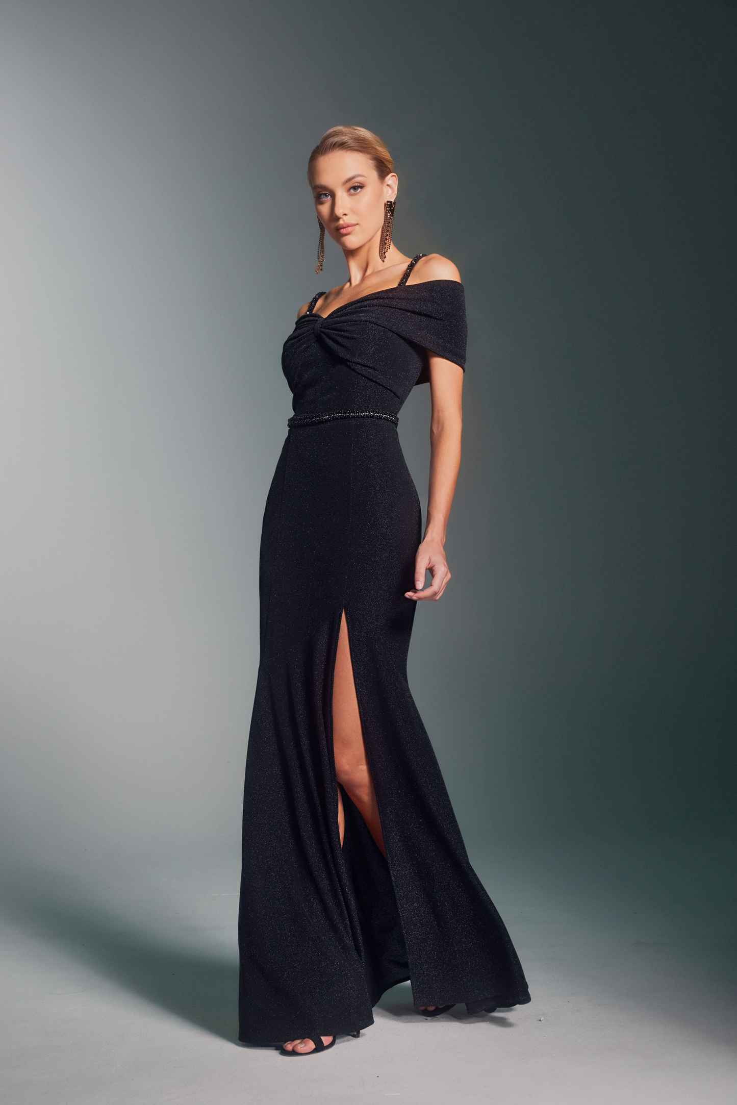 OFF SHOULDER MAXI DRESS