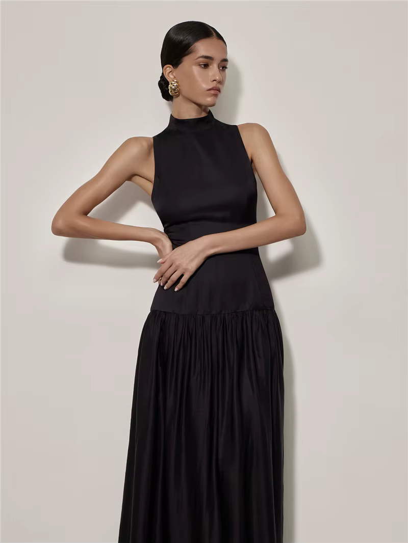 LAINE HIGH NECK BACKLESS MAXI DRESS